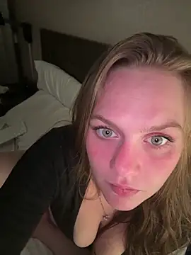 OverlookedHonesty9 online show from 8, 4, 2026