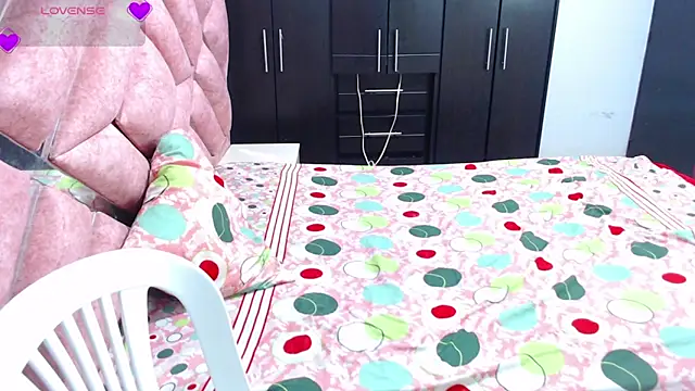 moan sex2 online show from 12, 4, 2026