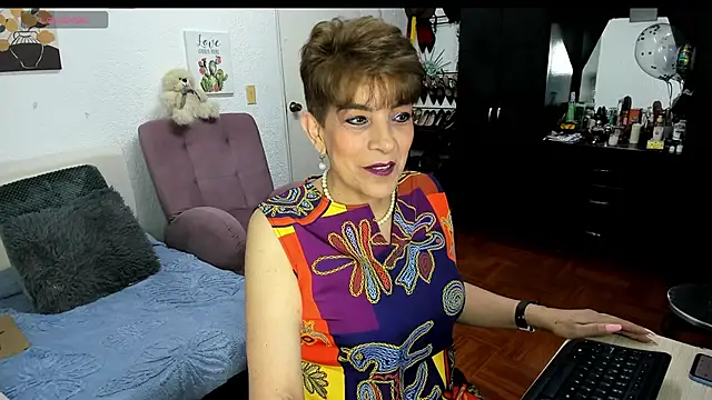 Angelina Stone 65 online show from 8, 1, 2026