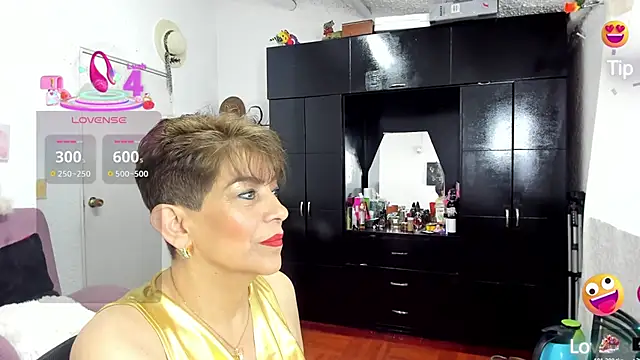 Angelina Stone 65 online show from 30, 10, 2025