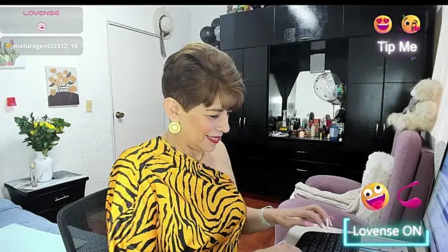 Angelina Stone 65 online show from 6, 1, 2026