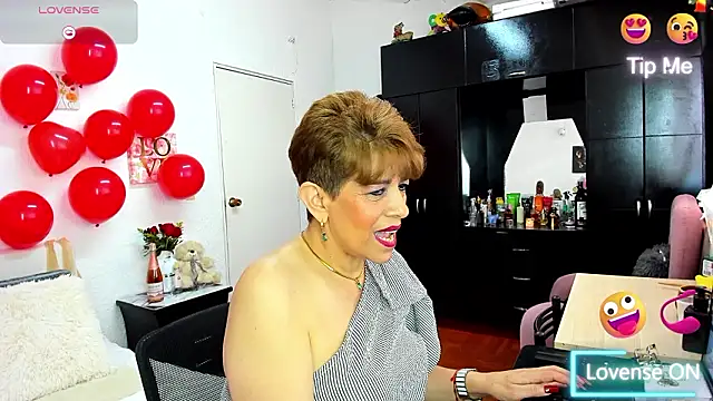 Angelina Stone 65 online show from 17, 2, 2026