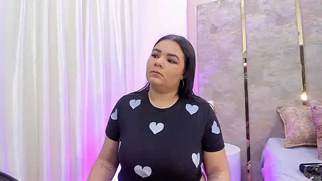 Snapshot of KatyaPittman chatting on 6, 11, 2025 KatyaPittman online show from 6, 11, 2025