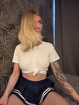 BlueEyesCarole online show from 7, 3, 2025