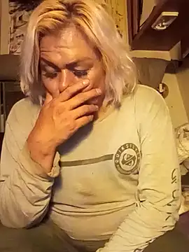 HoneyBdaQueen online show from 28, 9, 2025