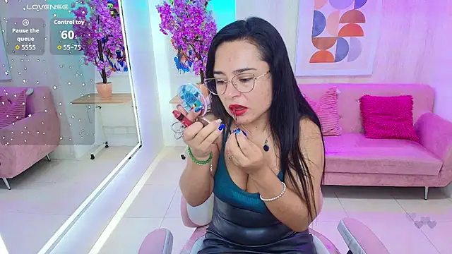 Tiara rr online show from 16, 11, 2025