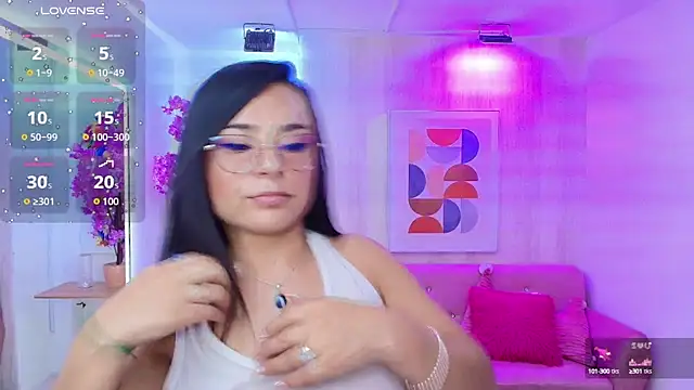 Tiara rr online show from 26, 9, 2025