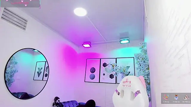 Tiara rr online show from 20, 3, 2026