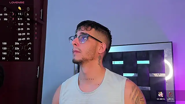 iamcamiloo  online show from 4, 3, 2025