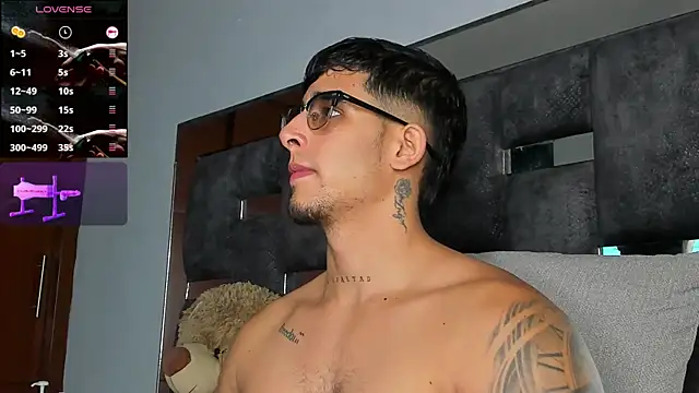 iamcamiloo  online show from 23, 10, 2025