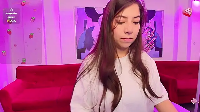 Ema louis  online show from 2, 3, 2025