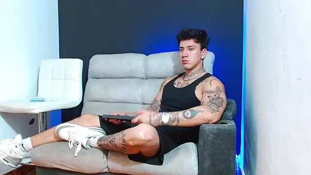 JUSTIN FULLER1 online show from 22, 4, 2026