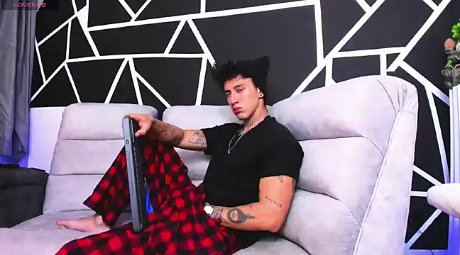 JUSTIN FULLER1 online show from 16, 2, 2025