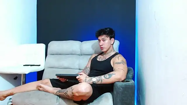 JUSTIN FULLER1 online show from 27, 3, 2026