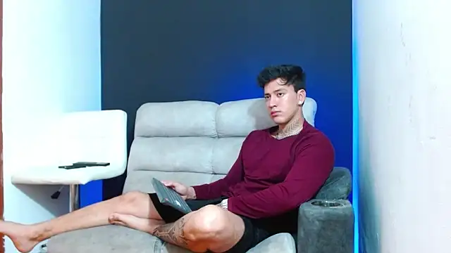 JUSTIN FULLER1 online show from 4, 4, 2026