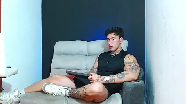 JUSTIN FULLER1 online show from 12, 7, 2026
