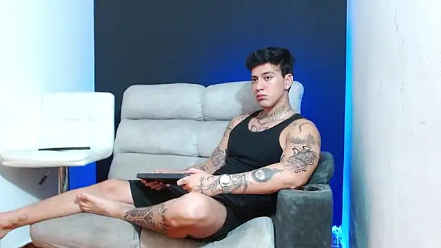 JUSTIN FULLER1 online show from 16, 4, 2026