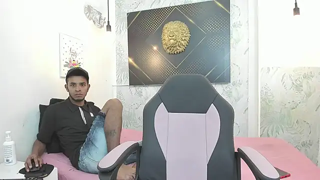 JordanAndAndrew online show from 5, 3, 2025