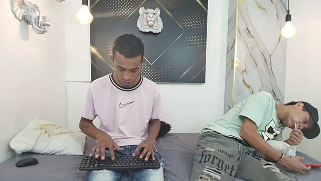 JordanAndAndrew online show from 14, 11, 2025