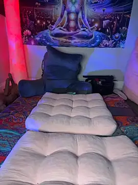 redbonejada online show from 17, 11, 2025