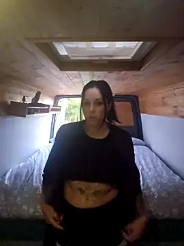 Meganroxtattoo online show from 22, 9, 2025