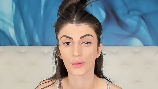 Snapshot of SkinnyDolly chatting on 5, 10, 2025 SkinnyDolly online show from 5, 10, 2025