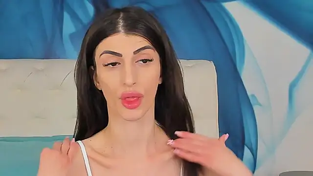 SkinnyDolly online show from 3, 4, 2026