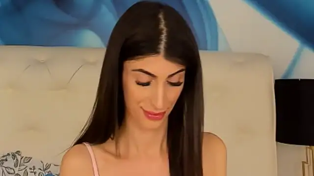 Snapshot of SkinnyDolly chatting on 17, 3, 2025 SkinnyDolly online show from 17, 3, 2025