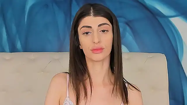 SkinnyDolly online show from 9, 2, 2026