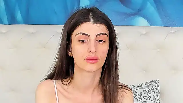 SkinnyDolly online show from 31, 5, 2026