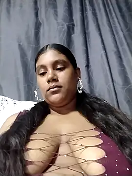 Lilmisskay18 online show from 8, 4, 2026