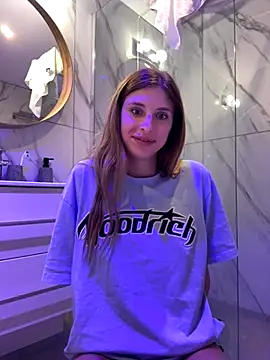 emma05 online show from 2, 12, 2025