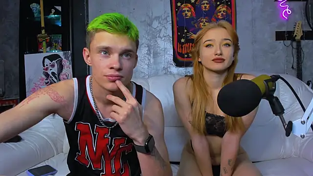 Snapshot of eva_and_adam1 chatting on 5, 2, 2025 eva and adam1 online show from 5, 2, 2025