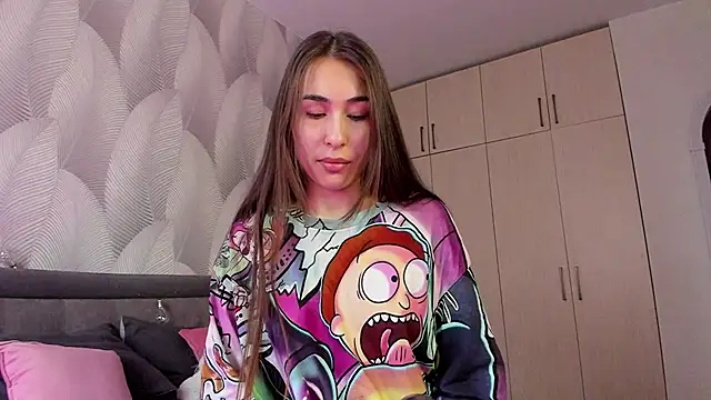 Bambiii bby online show from 17, 3, 2025