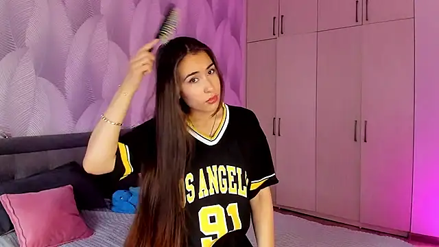 Bambiii bby online show from 22, 9, 2025