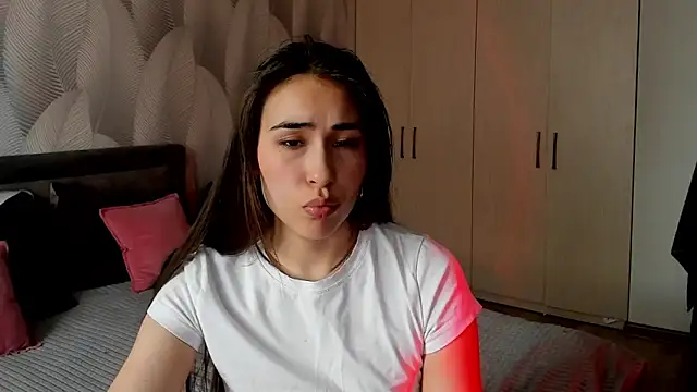 Bambiii bby online show from 24, 3, 2026