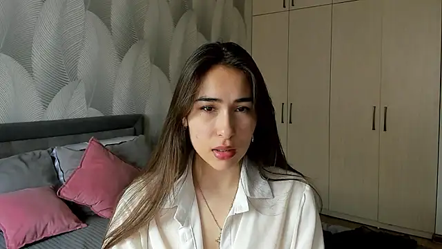 Bambiii bby online show from 26, 5, 2026