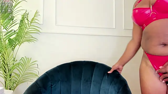 Abril Storm online show from 20, 3, 2025