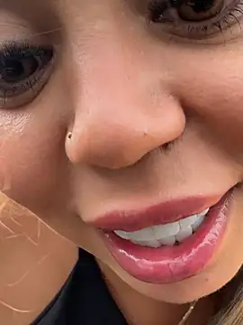 lariic online show from 6, 4, 2026