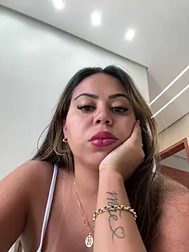 Snapshot of lariic chatting on 1, 3, 2026 lariic online show from 1, 3, 2026