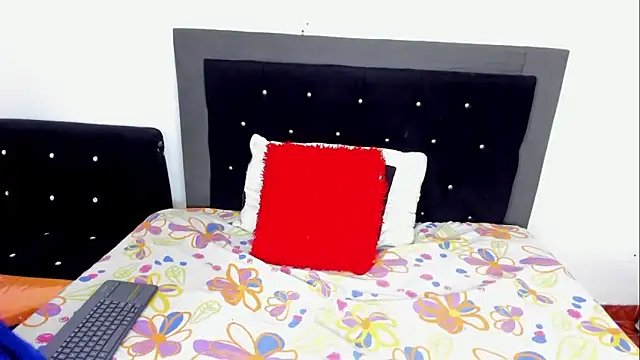 skaysanchez1 online show from 12, 9, 2025