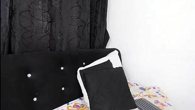 skaysanchez1 online show from 17, 3, 2025