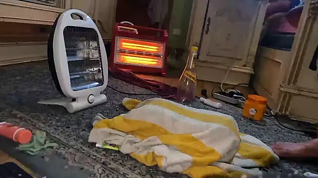 emylolo9 online show from 4, 1, 2025