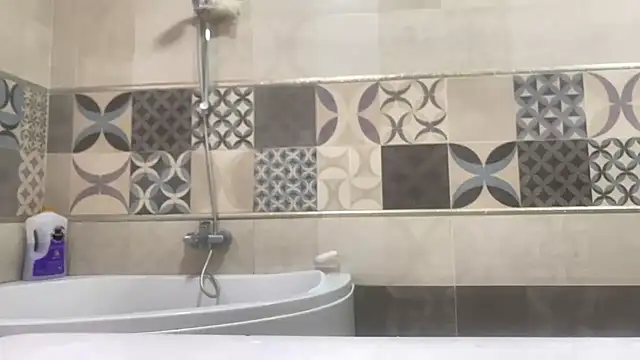 emylolo9 online show from 18, 1, 2025