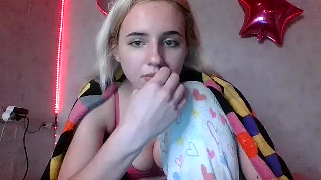 Puregirlaa online show from 27, 2, 2025