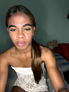 Snapshot of alejandrasxx chatting on 21, 10, 2025 alejandrasxx online show from 21, 10, 2025