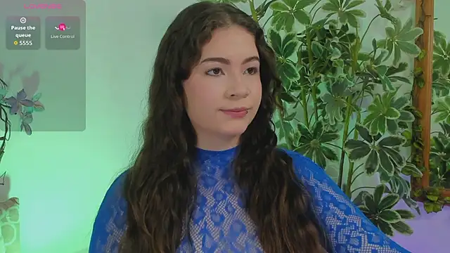 Snapshot of KarenPautt chatting on 5, 6, 2026 KarenPautt online show from 5, 6, 2026