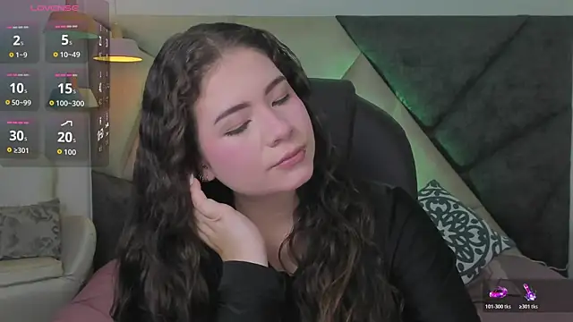 Snapshot of KarenPautt chatting on 26, 6, 2026 KarenPautt online show from 26, 6, 2026
