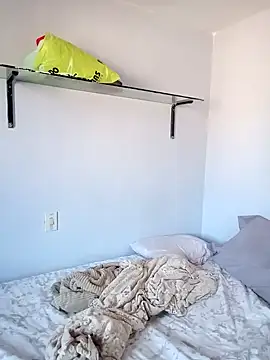 carolina linarez69 online show from 10, 9, 2025