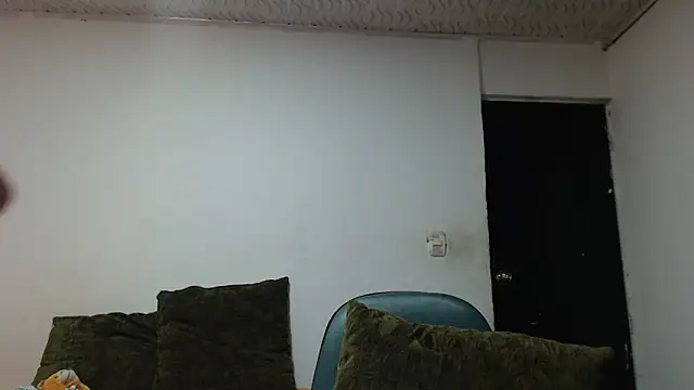 carolina linarez69 online show from 8, 3, 2026